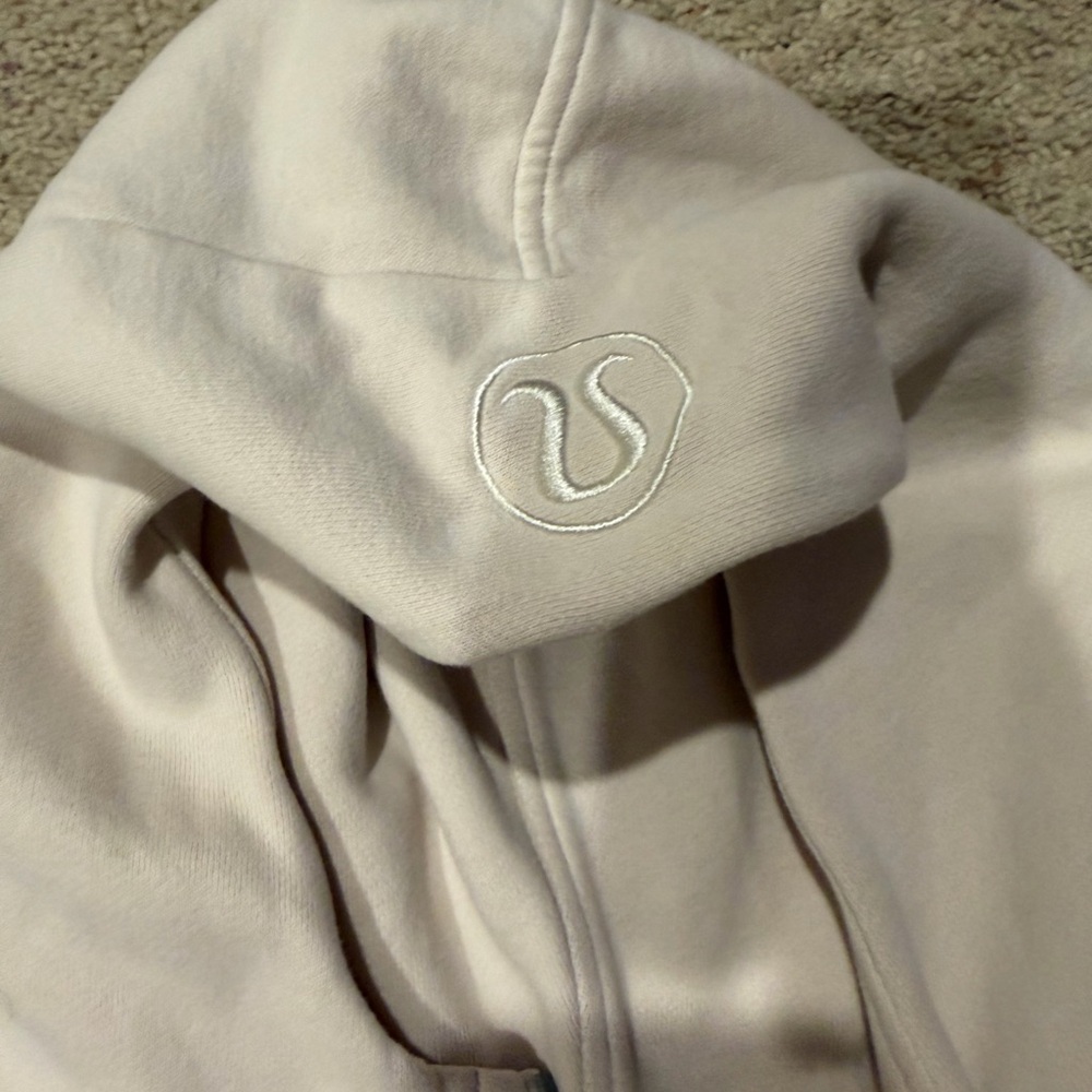 Lululemon scuba - Picture 4 of 6